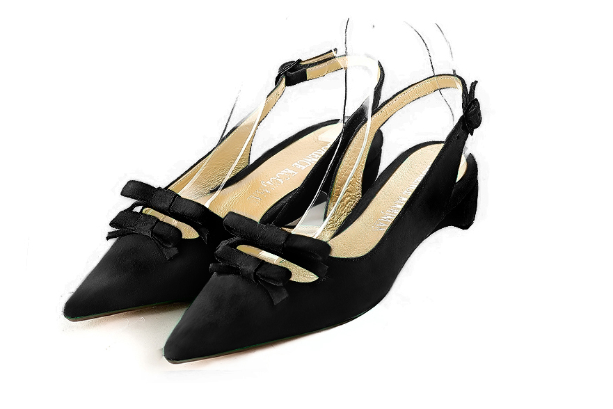 Women's matt black elegant slingback heels, with a bow on the front. Pointed toe. Low kitten heels - Front view